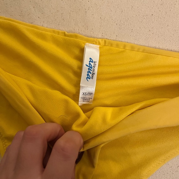 Yellow XS/S La Vie En Rose Bikini - Picture 4 of 4
